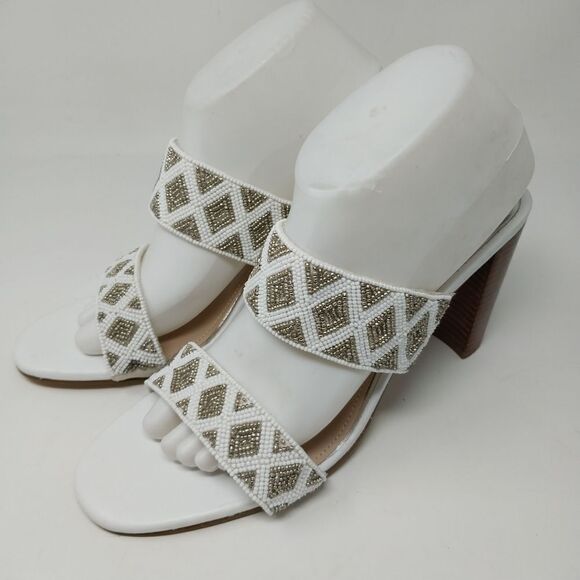 WHITE HOUSE BLACK MARKET WHITE AND GOLD BEADED SANDALS... SIZE 9.5M - Picture 1 of 16